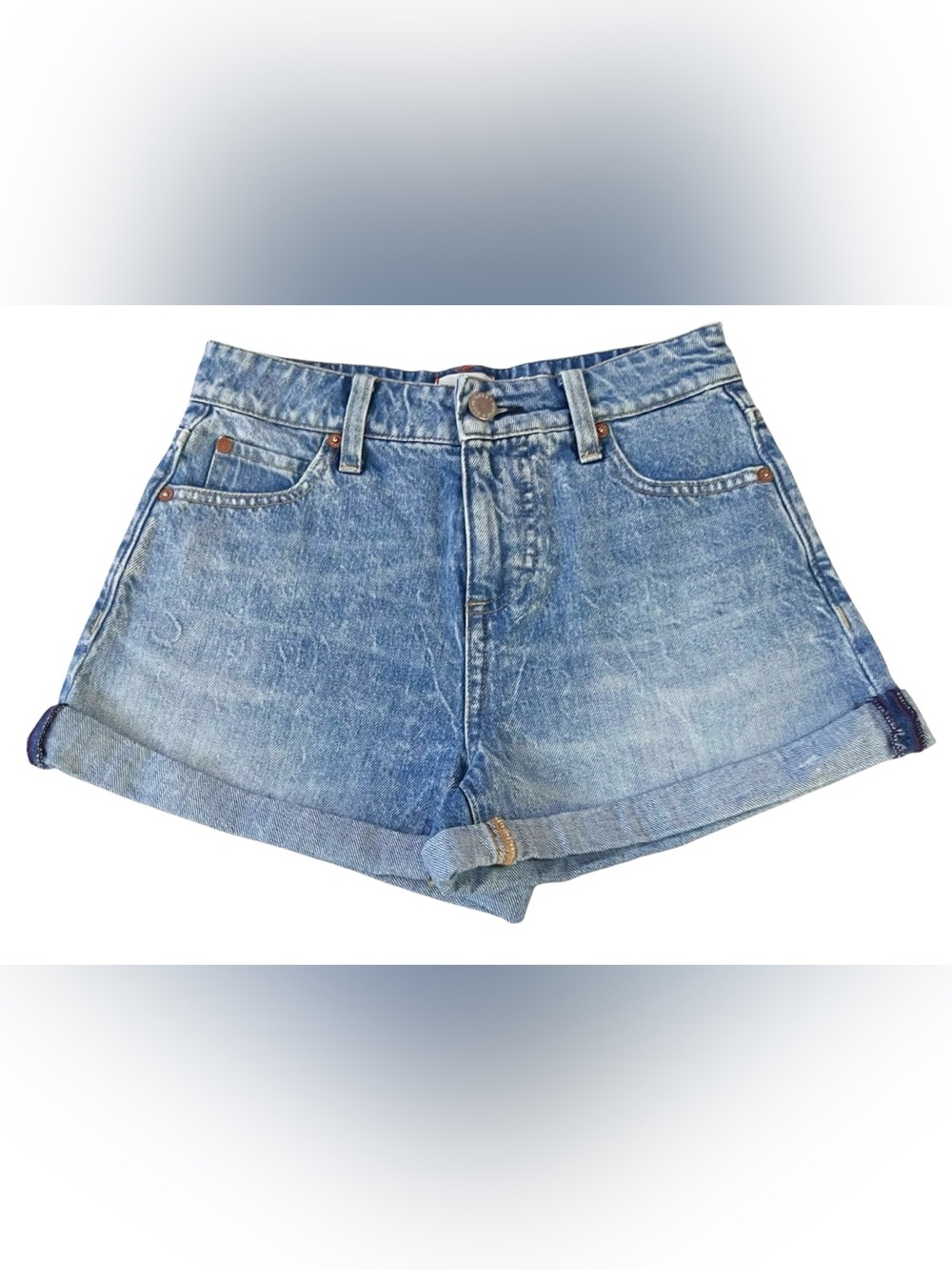 Alice + Olivia Amazing HR Vintage Show Cuff Short, Size 24